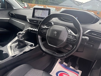 Used Peugeot 5008 2019 for sale - 75693150: Photo
