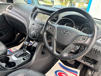 Used Hyundai Santa Fe 2016 for sale - 78583723: Photo