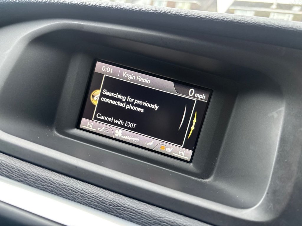 Used Volvo V40 2016 for sale - 77774856: Photo 10