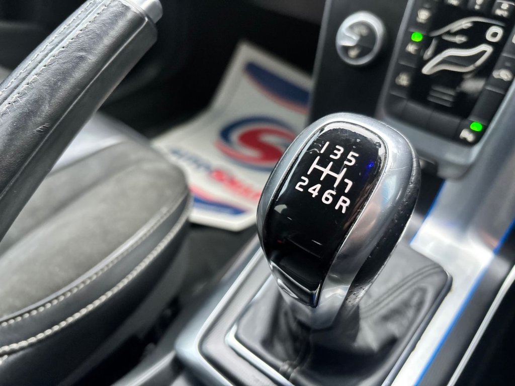 Used Volvo V40 2016 for sale - 77774856: Photo 15