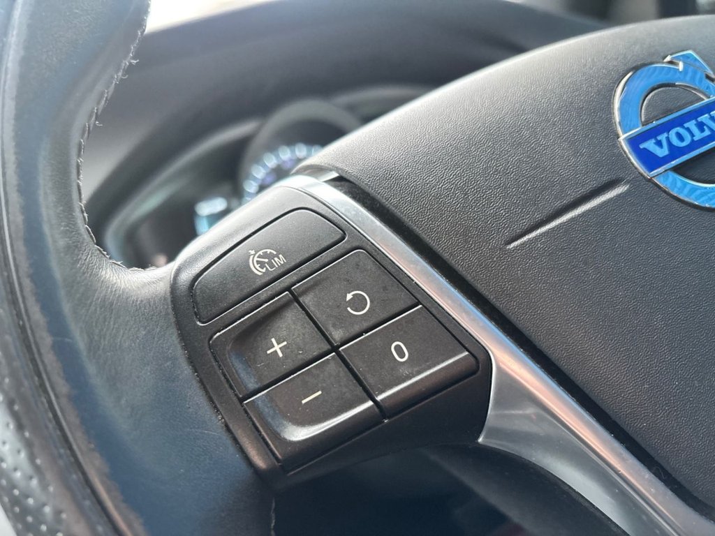 Used Volvo V40 2016 for sale - 77774856: Photo 17