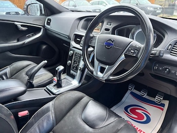 Used Volvo V40 2016 for sale - 77774856: Photo