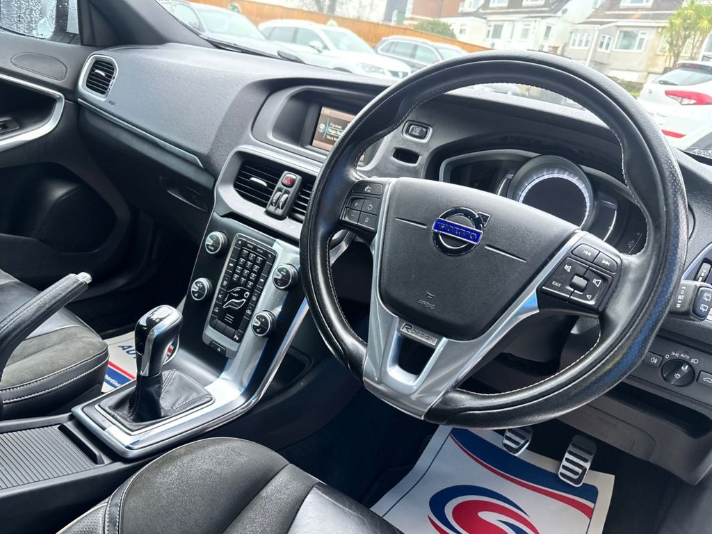 Used Volvo V40 2016 for sale - 77774856: Photo 4