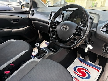 Used Toyota AYGO 2022 for sale - 79233983: Photo