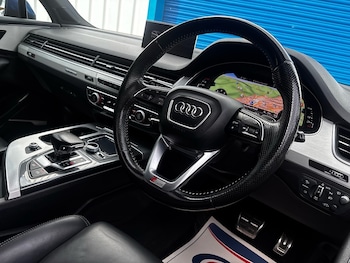 Used Audi Q7 2017 for sale - 78920081: Photo