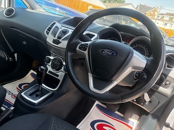 Used Ford Fiesta 2011 for sale - 79005497: Photo