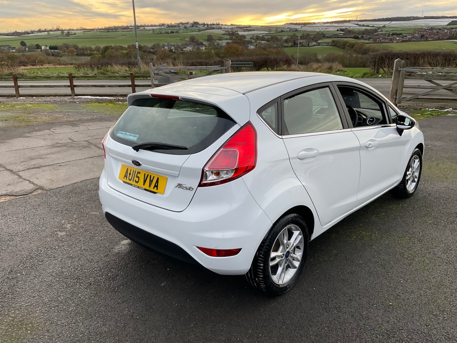 Used Ford Fiesta 2015 for sale - 76663631: Photo 3