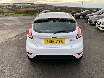 Used Ford Fiesta 2015 for sale - 76663631: Photo