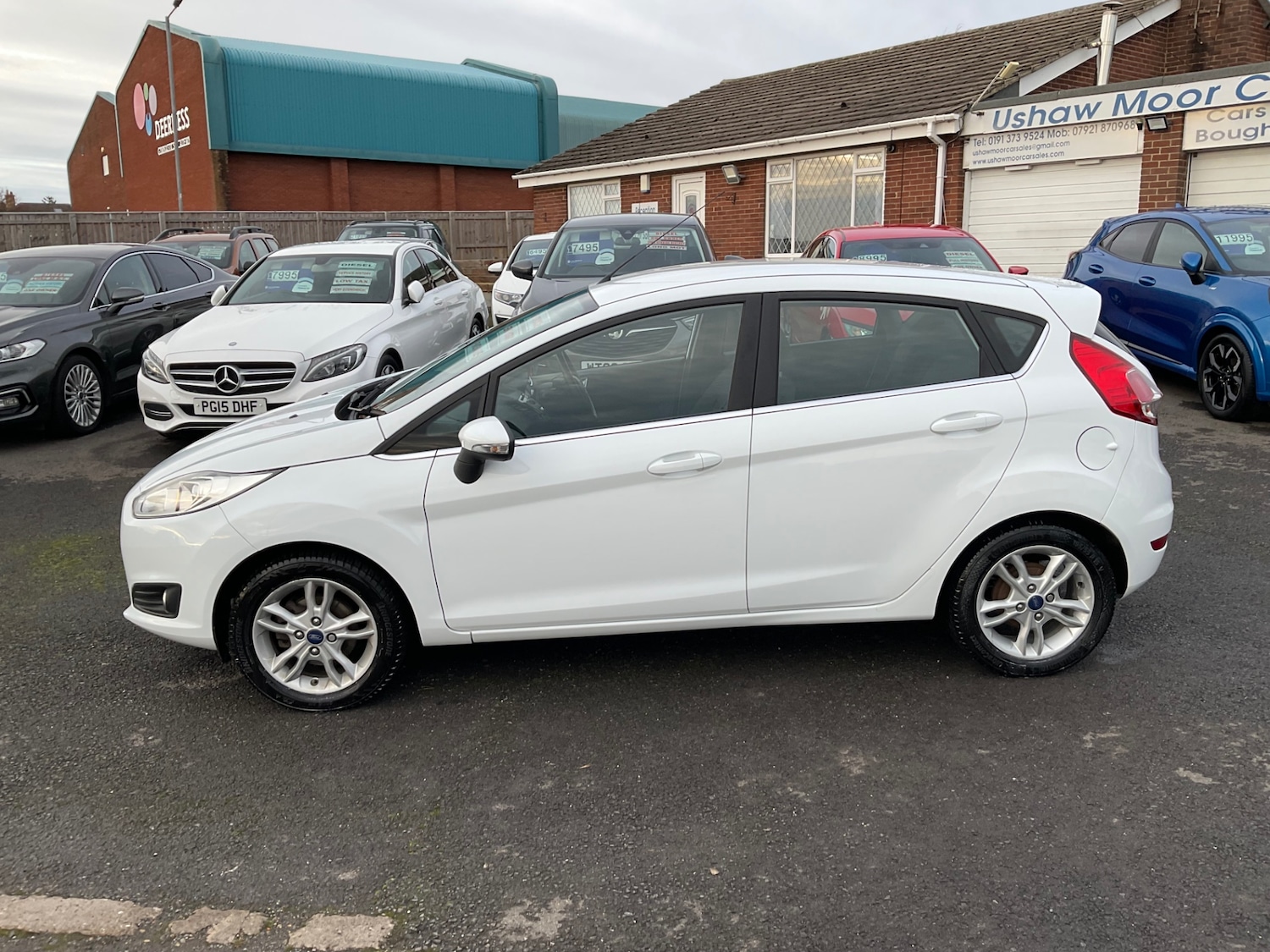 Used Ford Fiesta 2015 for sale - 76663631: Photo 6