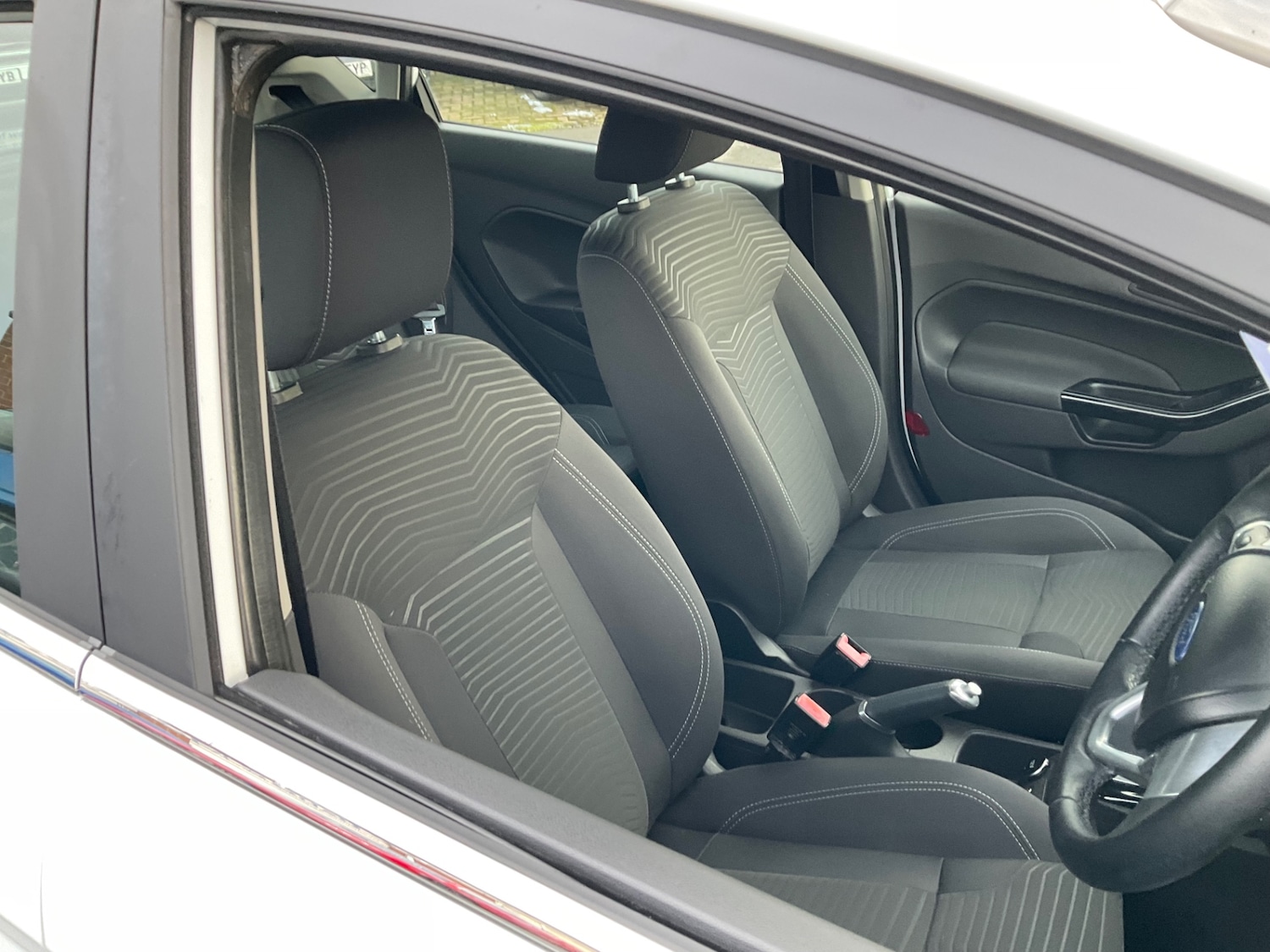 Used Ford Fiesta 2015 for sale - 76663631: Photo 9