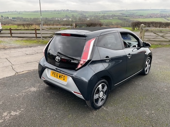 Used Toyota AYGO 2016 for sale - 77366839: Photo