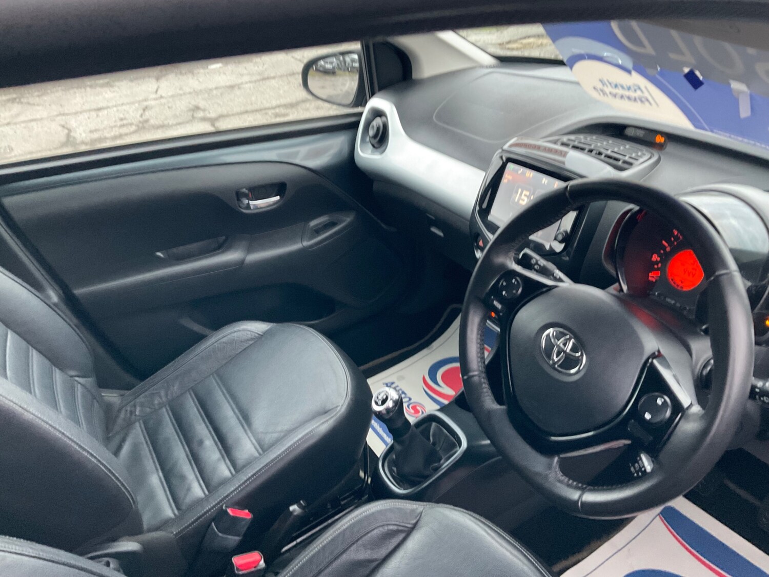 Used Toyota AYGO 2016 for sale - 77366839: Photo 9