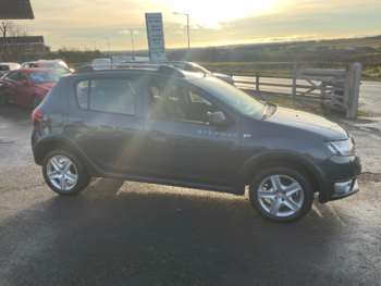 Used Dacia Sandero Stepway 2016 for sale - 73218372: Photo