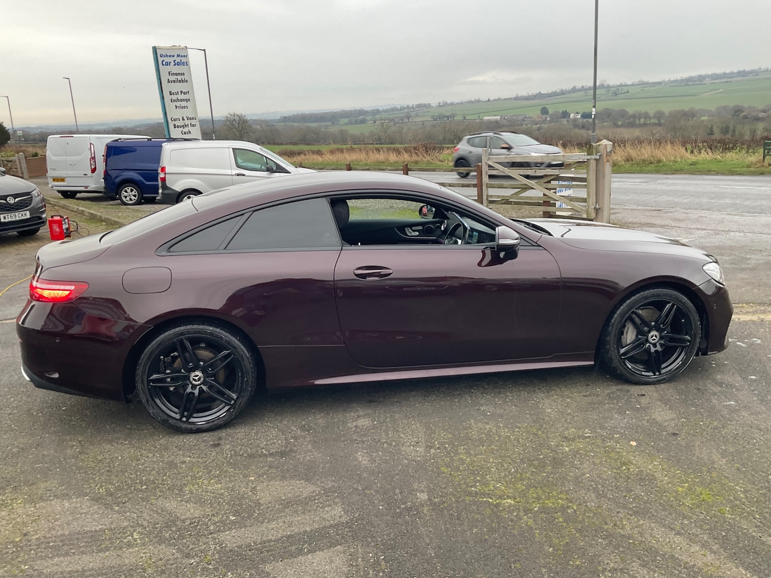 Used Mercedes-Benz E Class 2019 for sale - 77114411: Photo 2