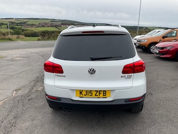 Used Volkswagen Tiguan 2015 for sale - 76102617: Photo 4