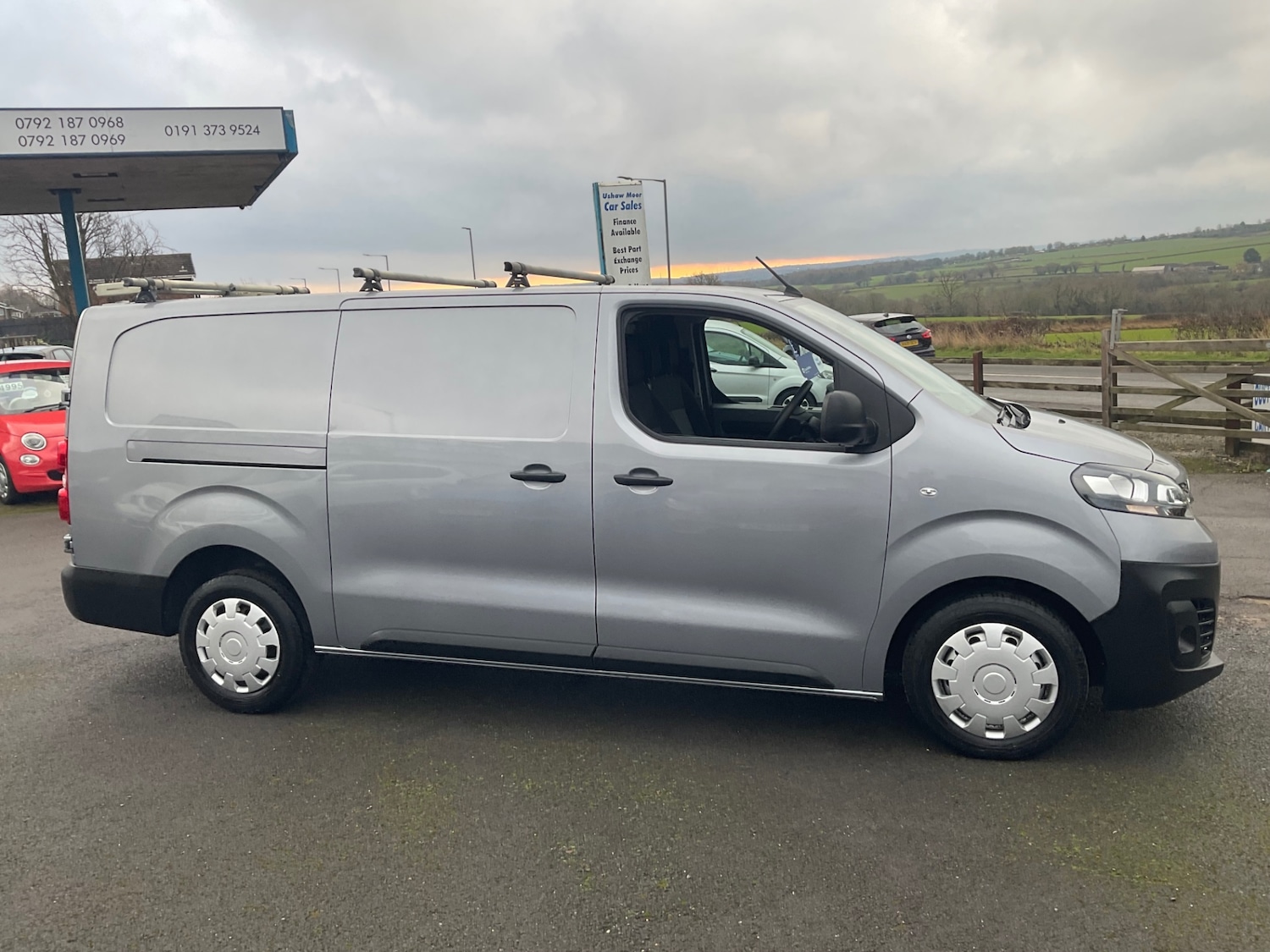 Used Vauxhall Vivaro 2022 for sale - 77259184: Photo 2