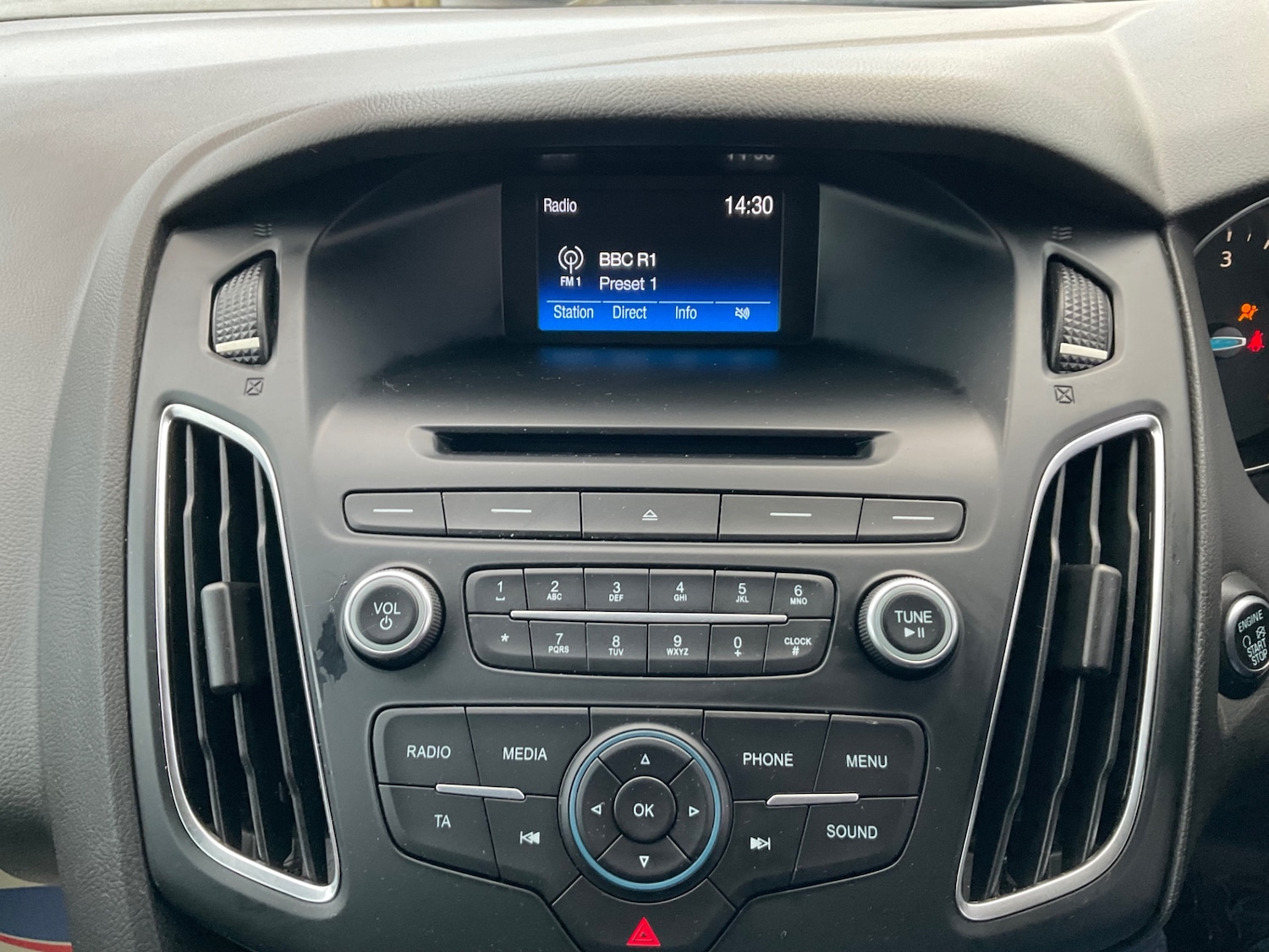 Used Ford Focus 2015 for sale - 77223111: Photo 12