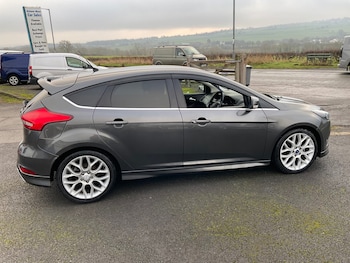 Used Ford Focus 2015 for sale - 77223111: Photo