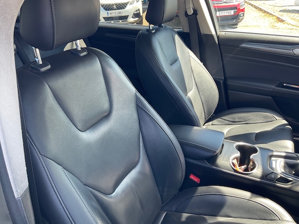 Used Ford Mondeo 2019 for sale - 74603132: Photo 9