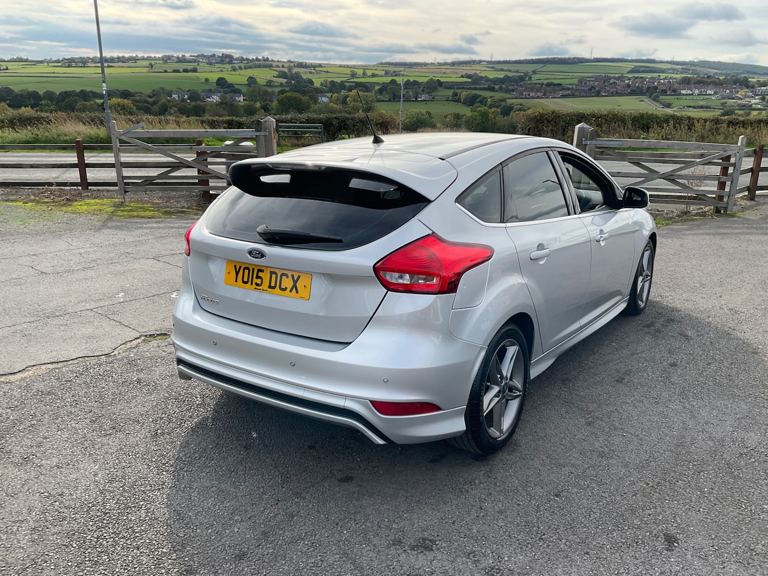 Used Ford Focus 2015 for sale - 76243114: Photo 3