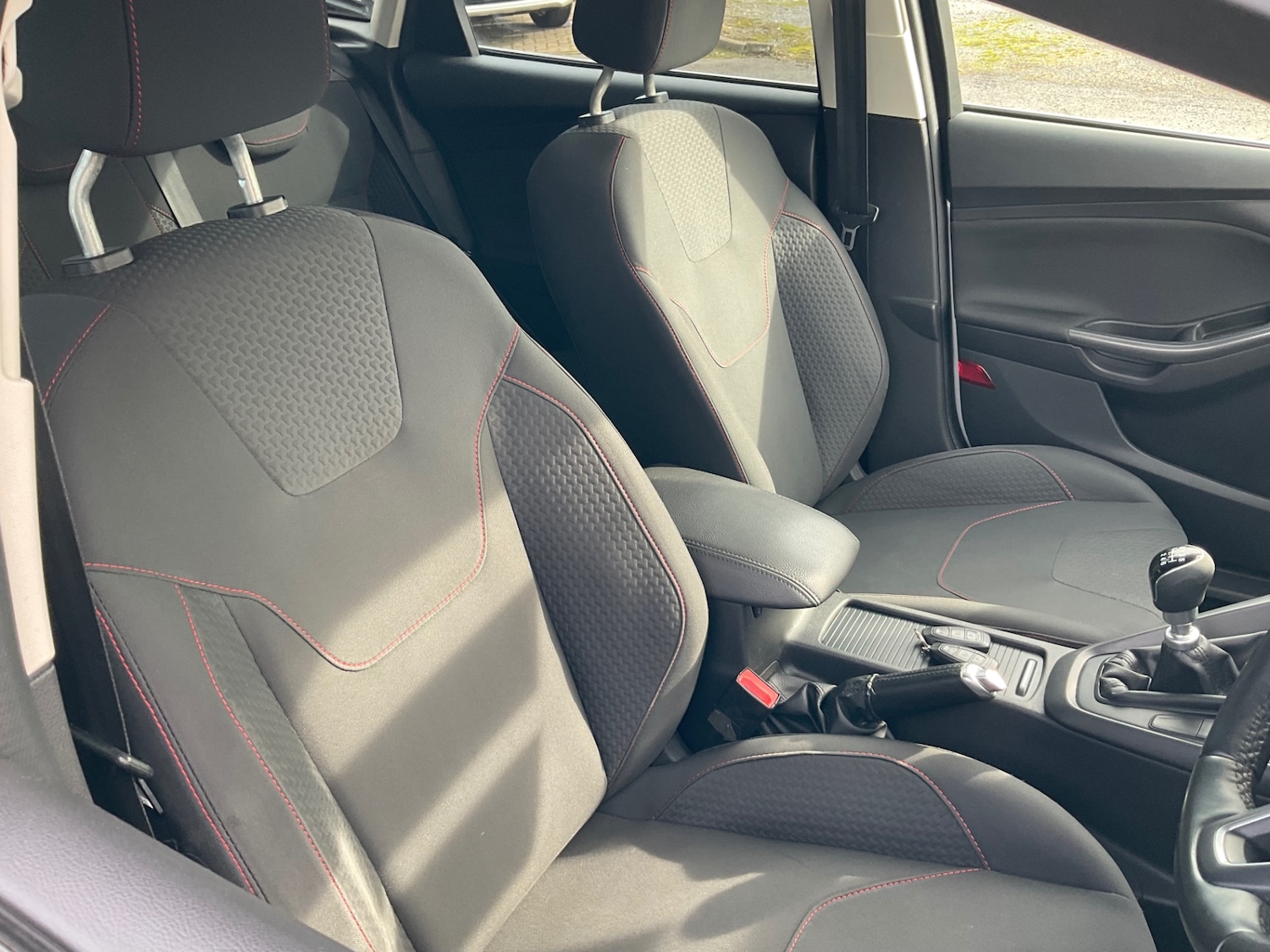 Used Ford Focus 2015 for sale - 76243114: Photo 9