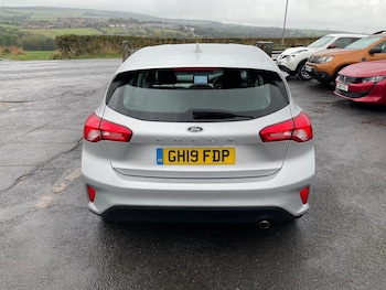 Used Ford Focus 2019 for sale - 76127991: Photo 4