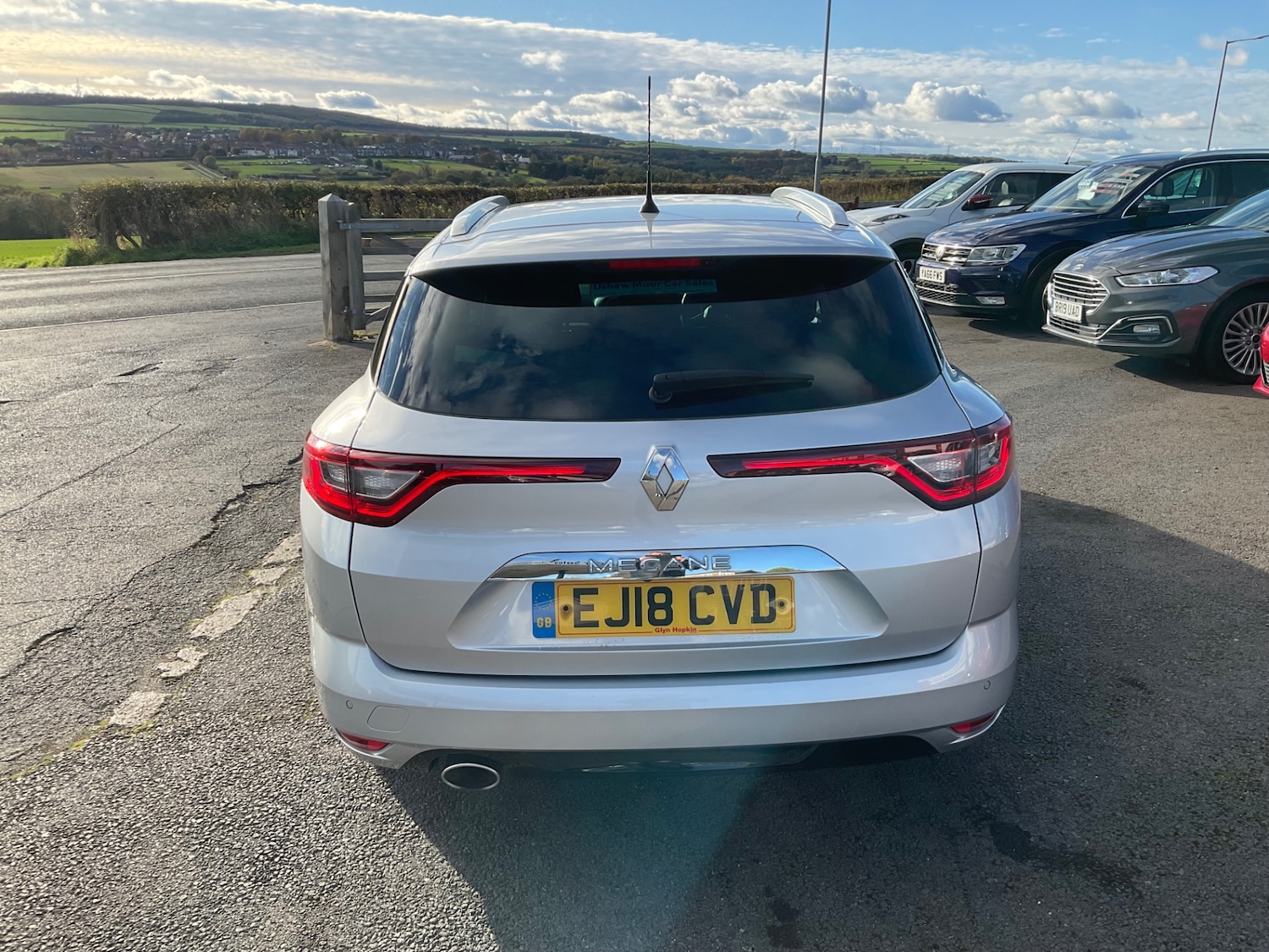 Used Renault Megane 2018 for sale - 76383392: Photo 4