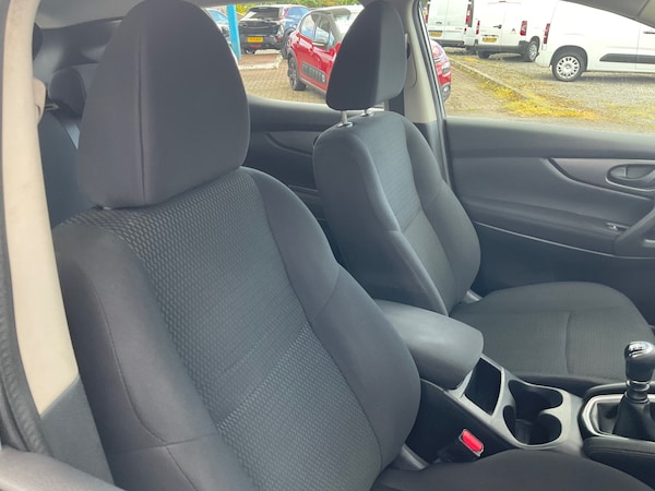 Used Nissan Qashqai 2018 for sale - 74555596: Photo 9