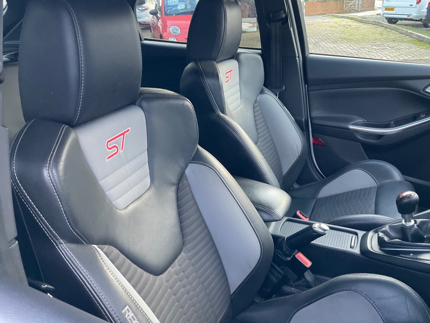 Used Ford Focus 2015 for sale - 77167737: Photo 9