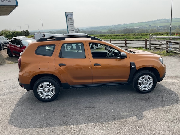 Used Dacia Duster 2018 for sale - 74480525: Photo 2
