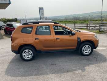 Used Dacia Duster 2018 for sale - 74480525: Photo