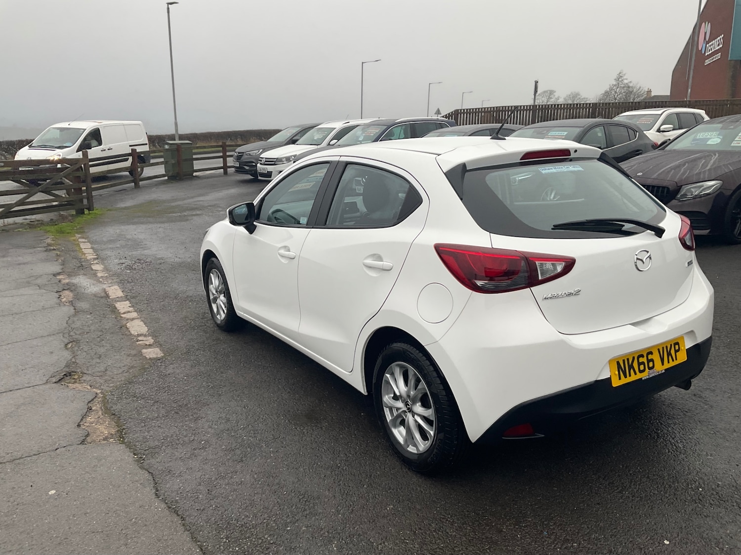 Used Mazda Mazda2 2016 for sale - 77247613: Photo 5