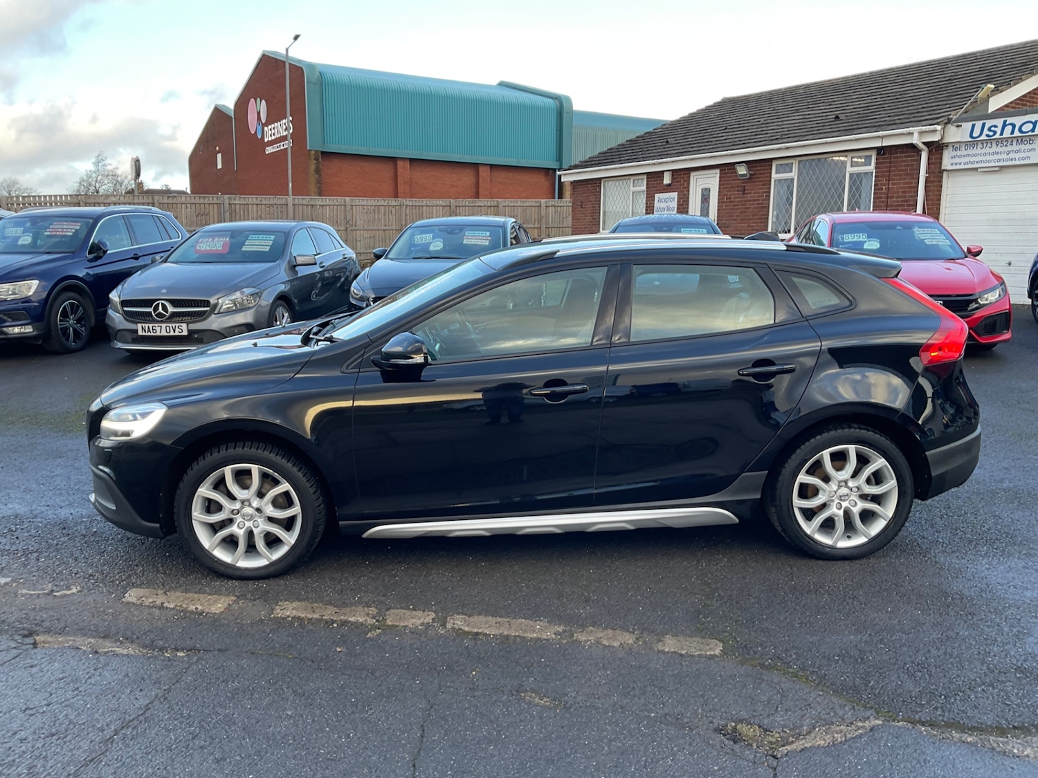 Used Volvo V40 2018 for sale - 77168786: Photo 6