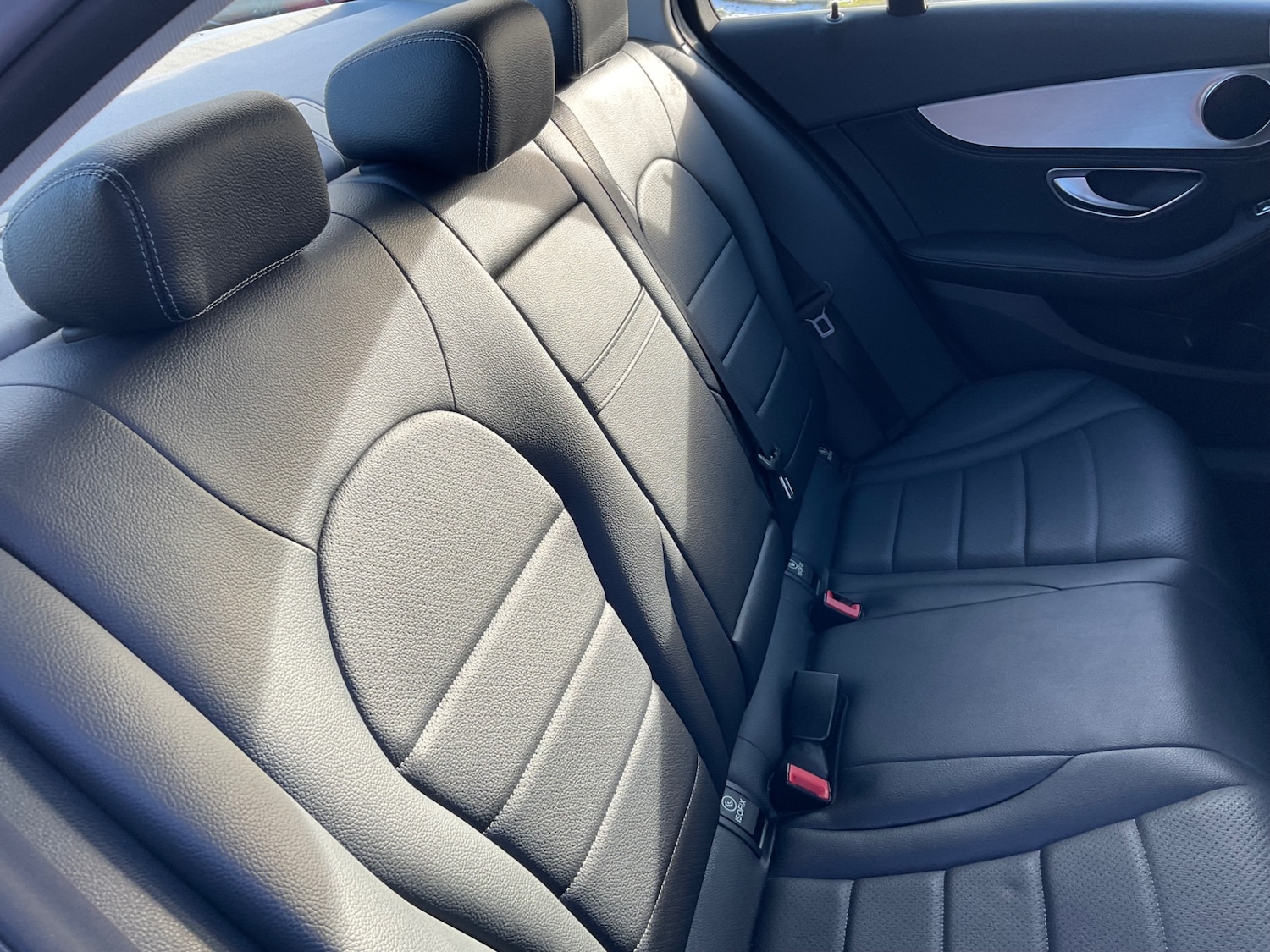 Used Mercedes-Benz C Class 2015 for sale - 76637648: Photo 11