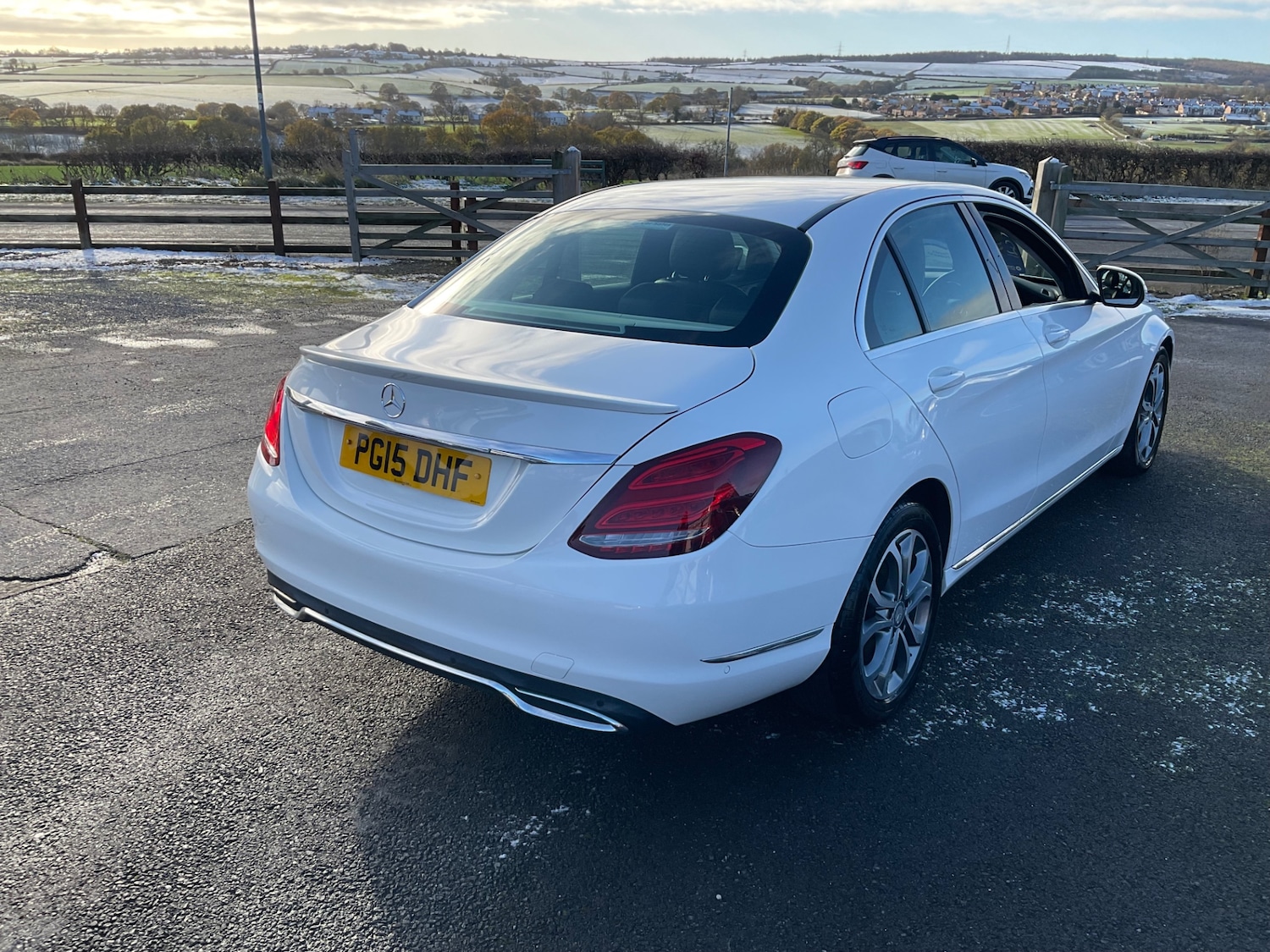 Used Mercedes-Benz C Class 2015 for sale - 76637648: Photo 3