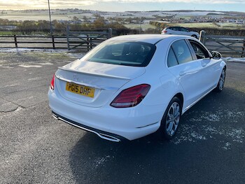 Used Mercedes-Benz C Class 2015 for sale - 76637648: Photo