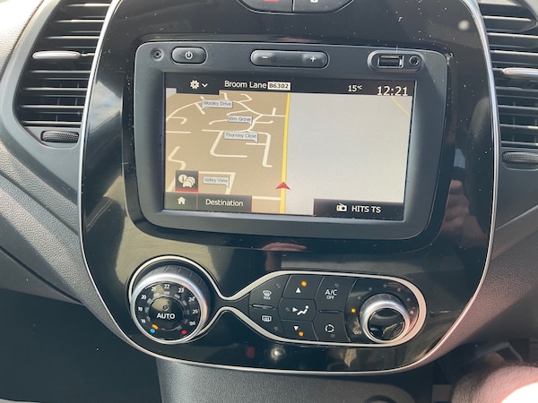 Used Renault Captur 2019 for sale - 74645724: Photo 12