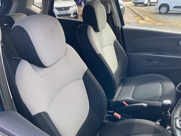 Used Renault Captur 2019 for sale - 74645724: Photo 9