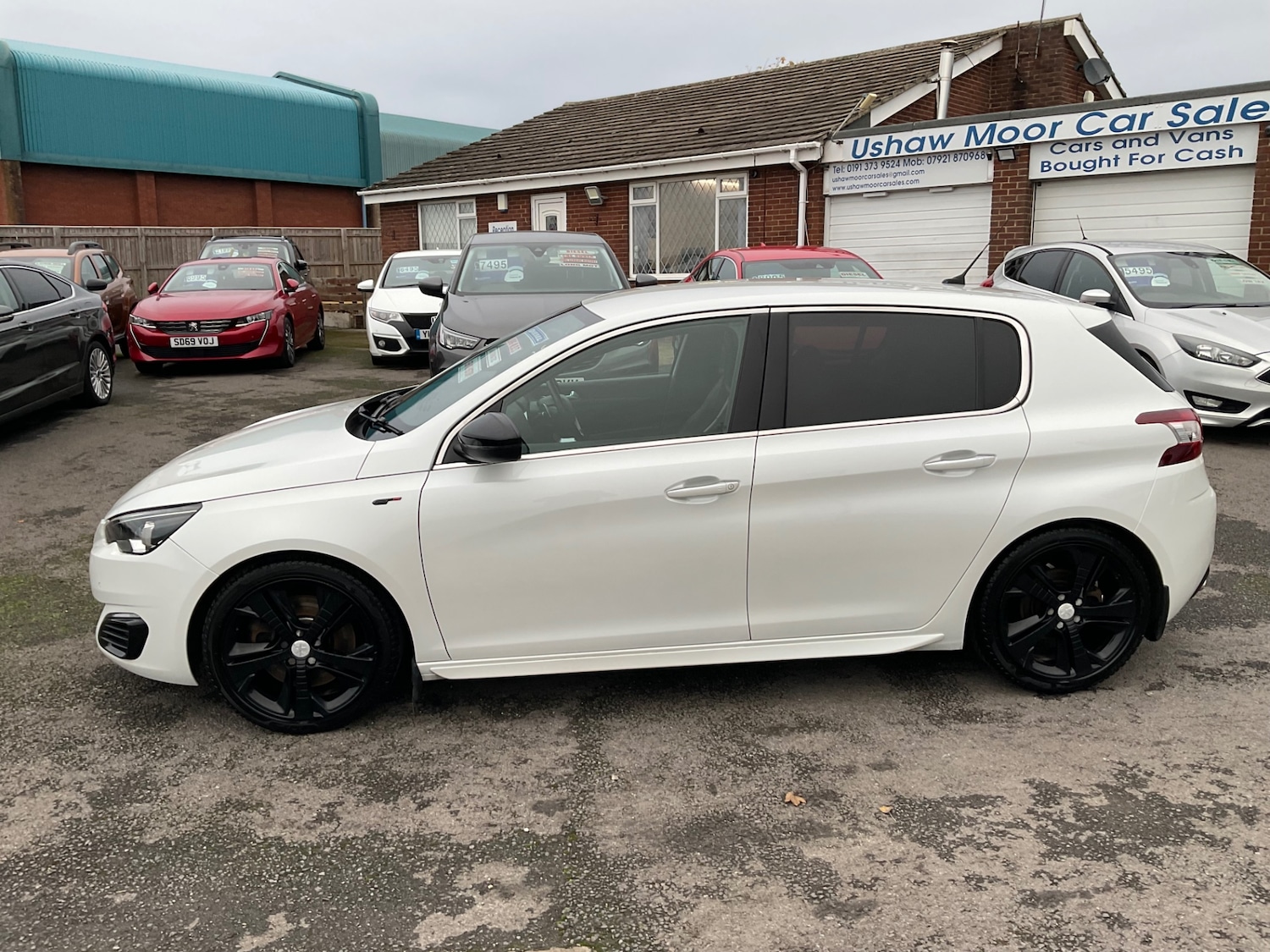 Used Peugeot 308 2016 for sale - 76533625: Photo 6