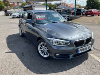 2019 - 116d SE Business 5dr [Nav/Servotronic]