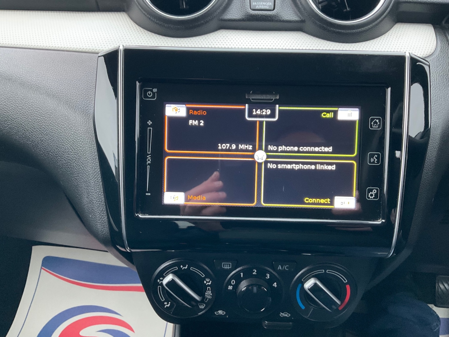 Used Suzuki Swift 2021 for sale - 77335902: Photo 12