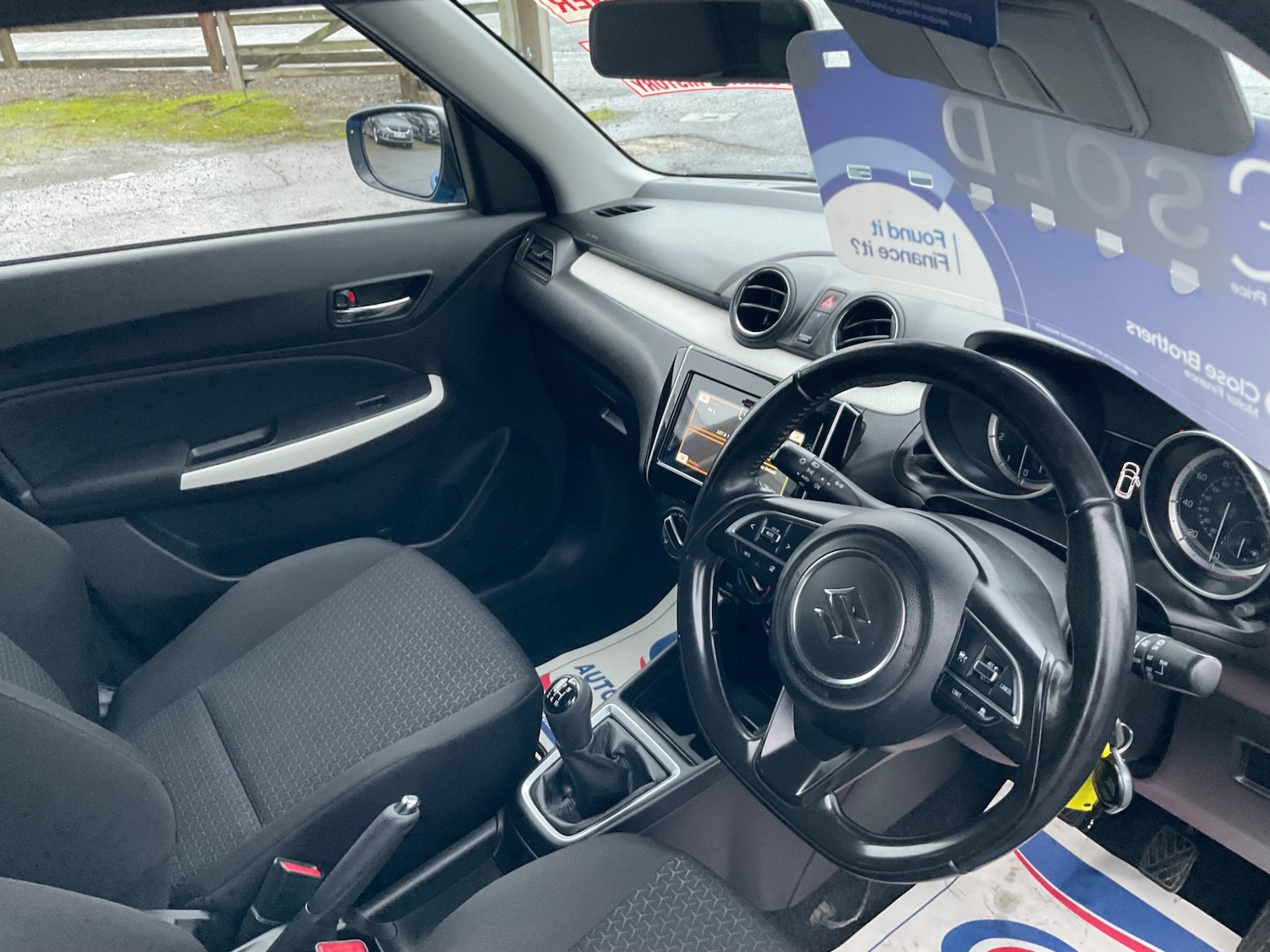 Used Suzuki Swift 2021 for sale - 77335902: Photo 9