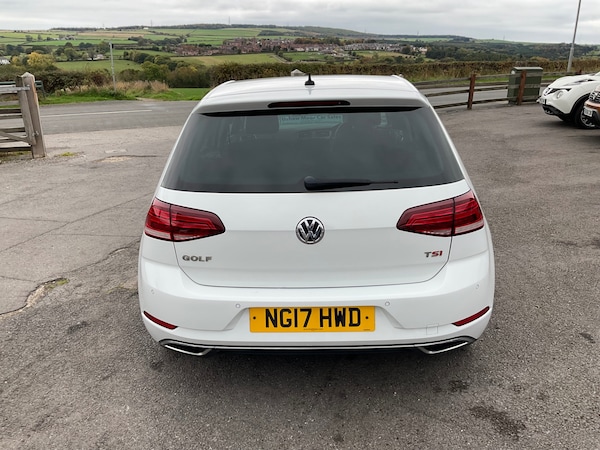Used Volkswagen Golf 2017 for sale - 76275067: Photo 4