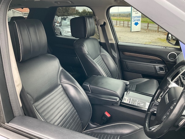 Used Land Rover Discovery 2017 for sale - 76287003: Photo 9