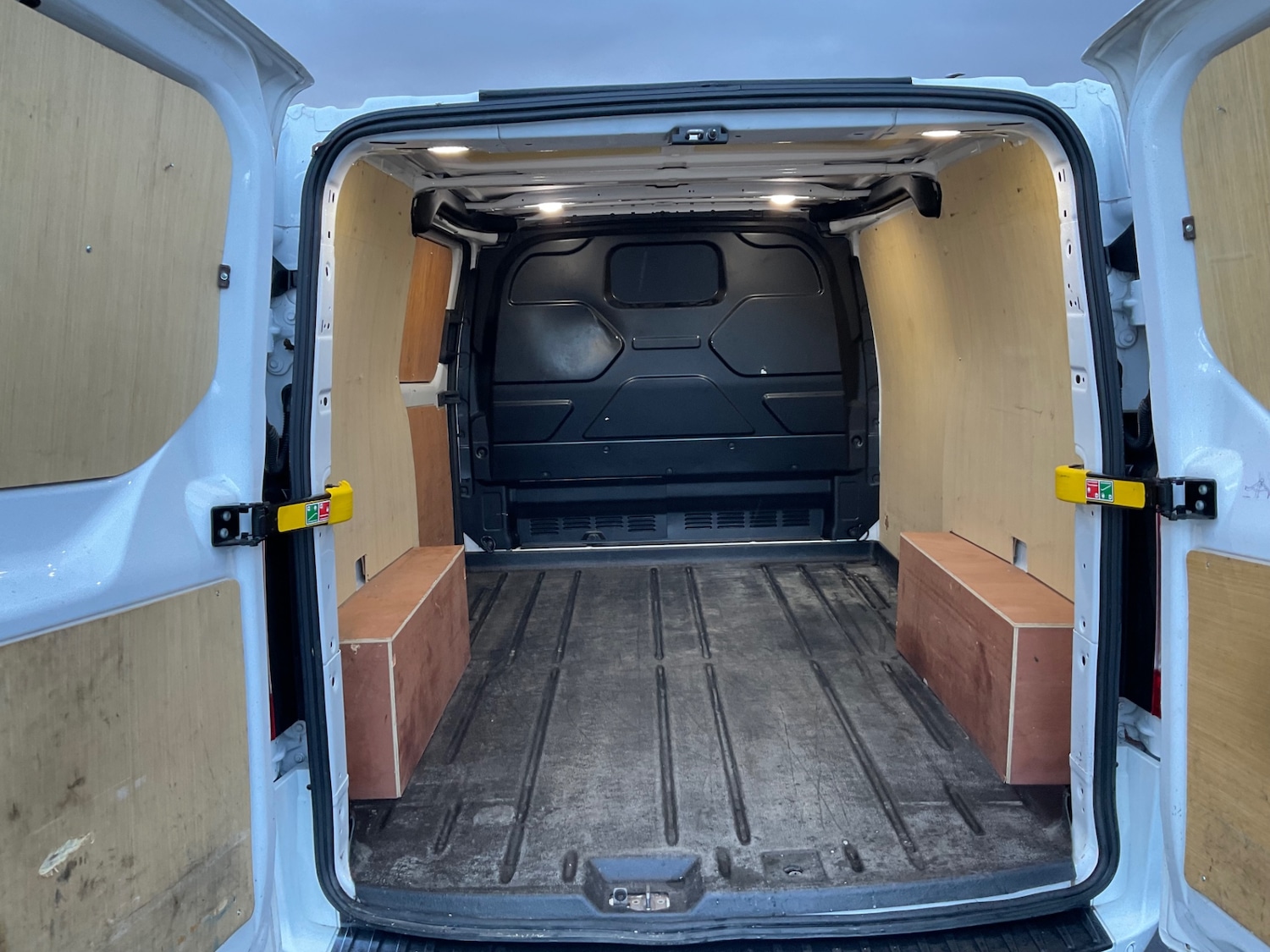 Used Ford Transit Custom 2022 for sale - 76682664: Photo 11