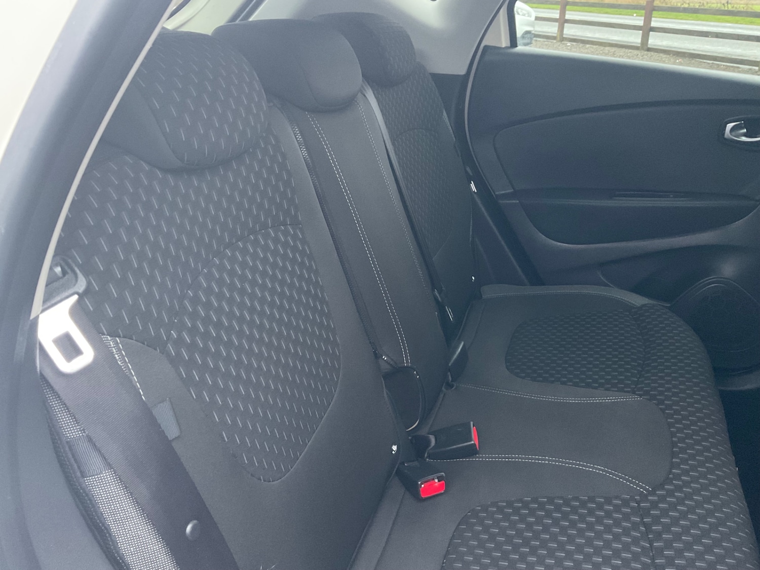 Used Renault Captur 2017 for sale - 77245316: Photo 11