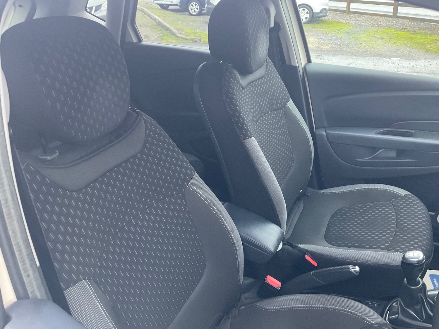 Used Renault Captur 2017 for sale - 77245316: Photo 9