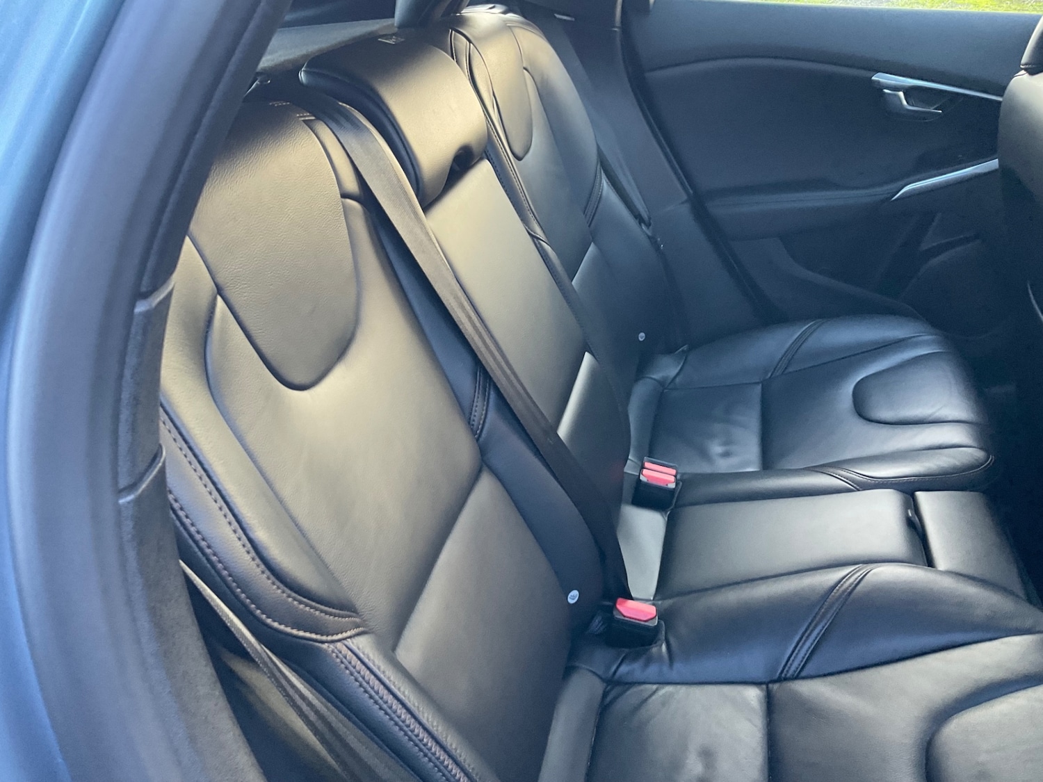 Used Volvo V40 2018 for sale - 77003399: Photo 11