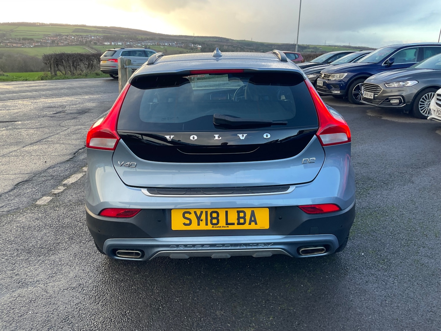 Used Volvo V40 2018 for sale - 77003399: Photo 4