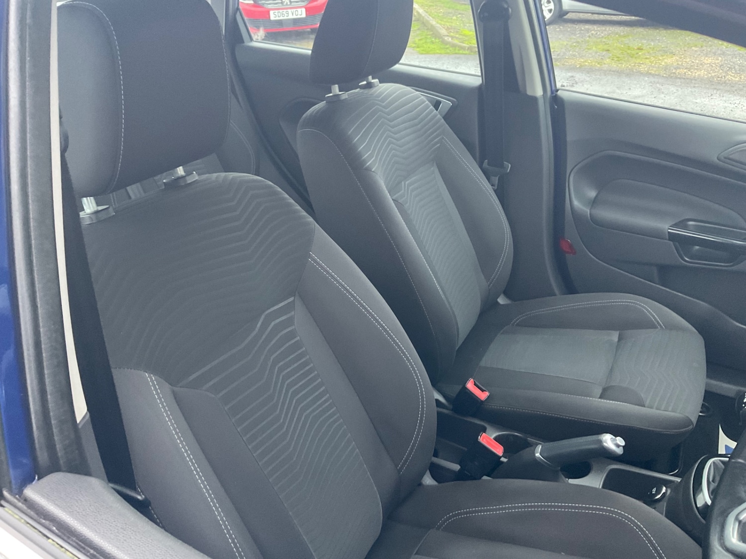 Used Ford Fiesta 2015 for sale - 76979350: Photo 9